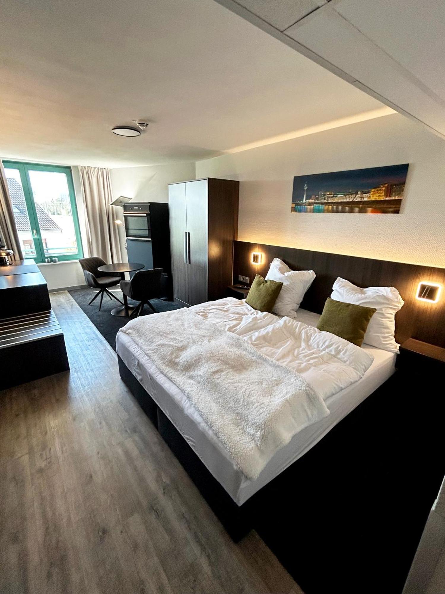 Apartment In Am Medienhafen Mit Küche